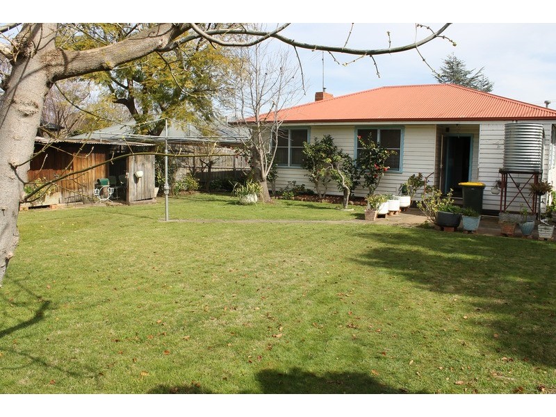 40 Young Street, Bacchus Marsh VIC 3340