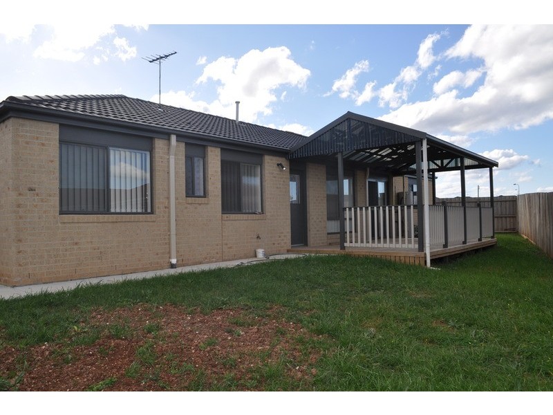 1 First Mews, Maddingley VIC 3340