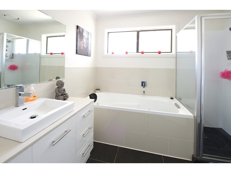 48 Wellington Street, Bacchus Marsh VIC 3340