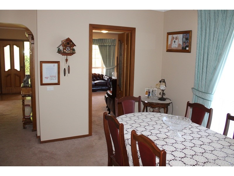 91 Grey Street, Bacchus Marsh VIC 3340