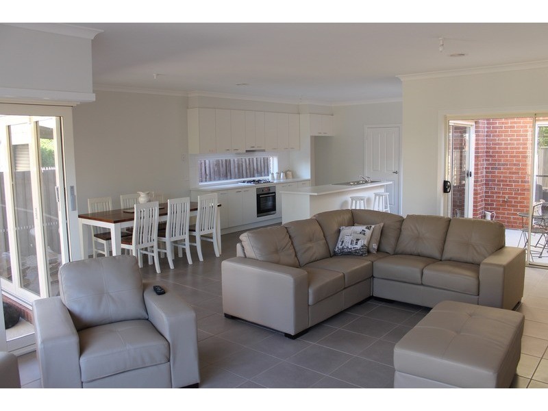 1/6 Turner Street, Bacchus Marsh VIC 3340