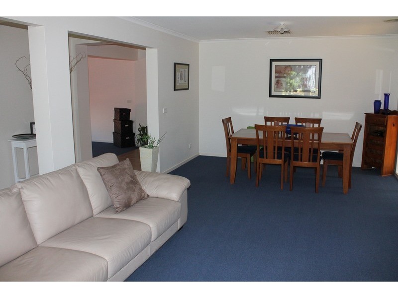 5 Hamilton Court, Bacchus Marsh VIC 3340