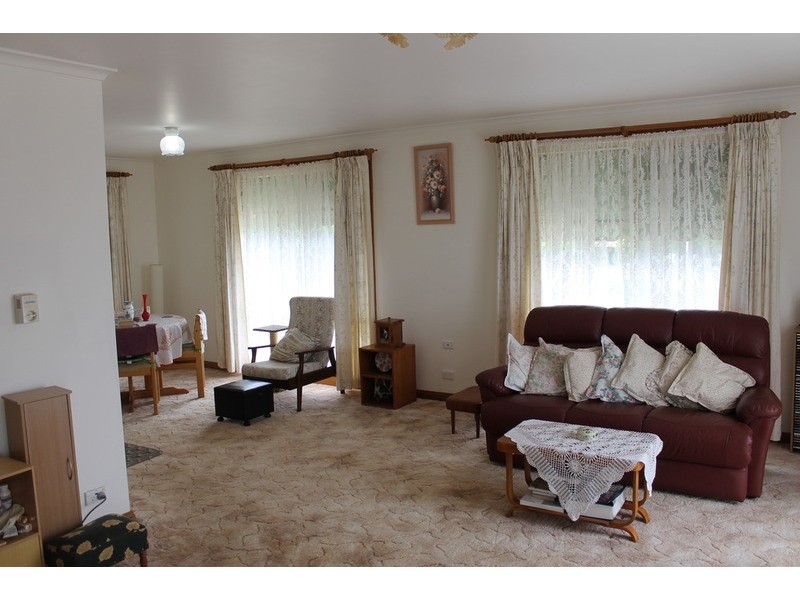 8 Ramsay Crescent, Bacchus Marsh VIC 3340