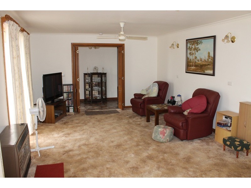 8 Ramsay Crescent, Bacchus Marsh VIC 3340