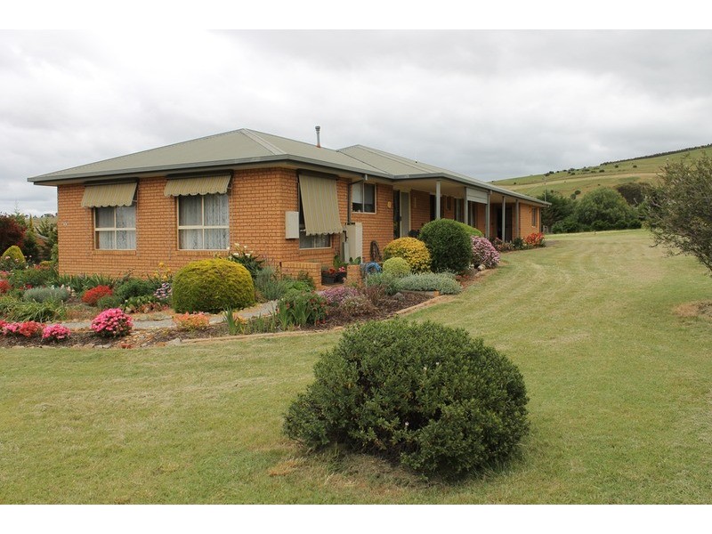 8 Ramsay Crescent, Bacchus Marsh VIC 3340