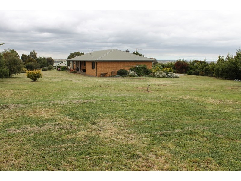 8 Ramsay Crescent, Bacchus Marsh VIC 3340