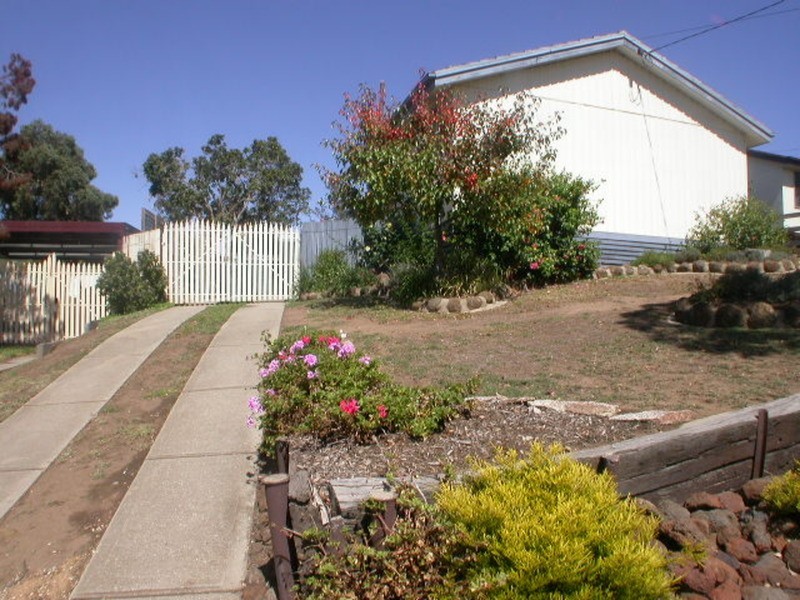 38 Lyle Street, Bacchus Marsh VIC 3340