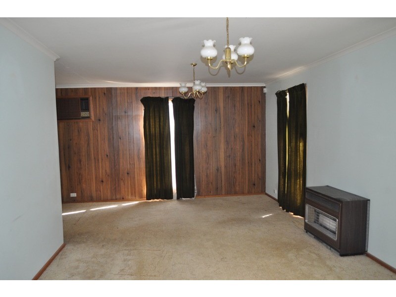 32 Jonathon Drive, Bacchus Marsh VIC 3340