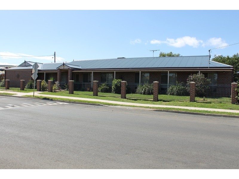 2 Taylor Drive, Bacchus Marsh VIC 3340