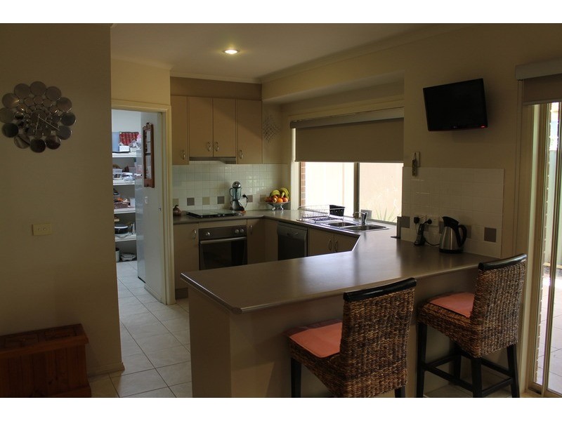 2 Taylor Drive, Bacchus Marsh VIC 3340