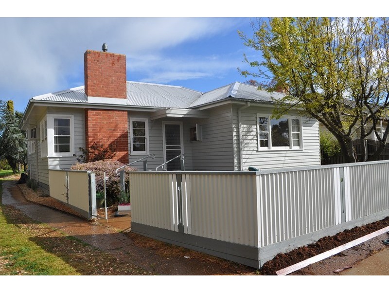 7 Morton  Street, Bacchus Marsh VIC 3340