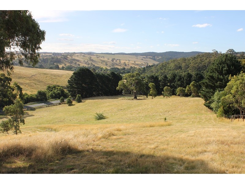 - Cnr Greendale Myrniong Road & Shuter Avenue, Greendale VIC 3341