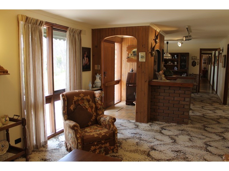 89 Canopus Circuit, Long Forest VIC 3340