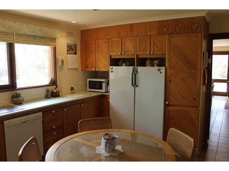 89 Canopus Circuit, Long Forest VIC 3340