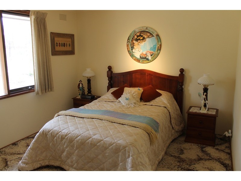89 Canopus Circuit, Long Forest VIC 3340
