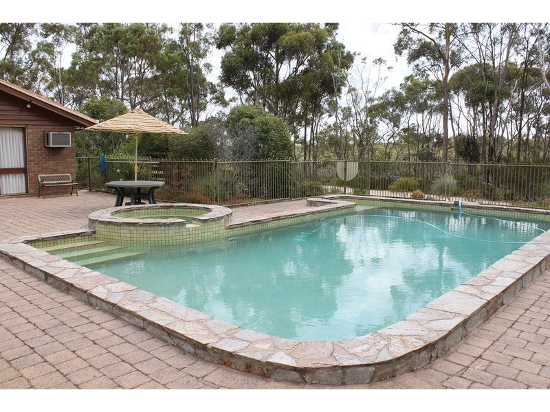 89 Canopus Circuit, Long Forest VIC 3340