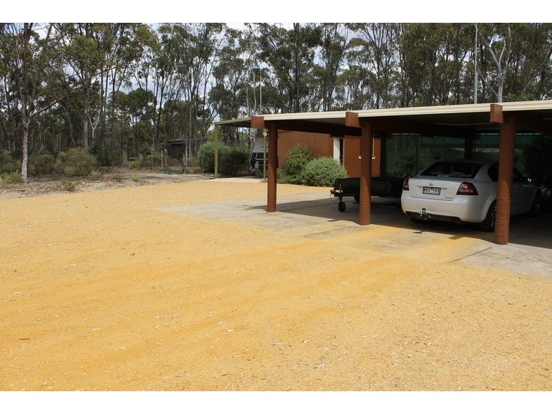89 Canopus Circuit, Long Forest VIC 3340