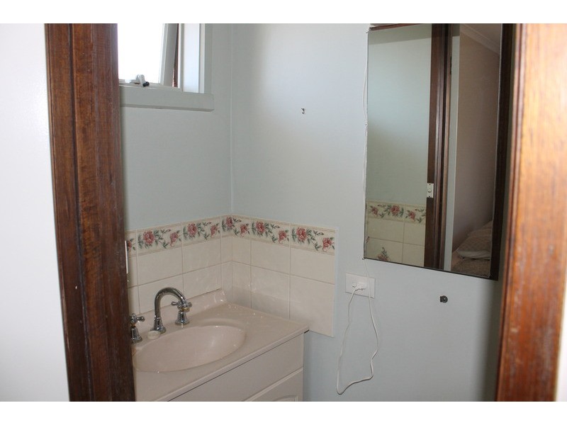 7 Wedge Court, Darley VIC 3340