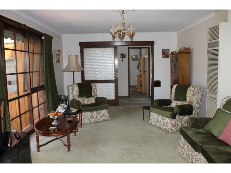 7 Wedge Court, Darley VIC 3340