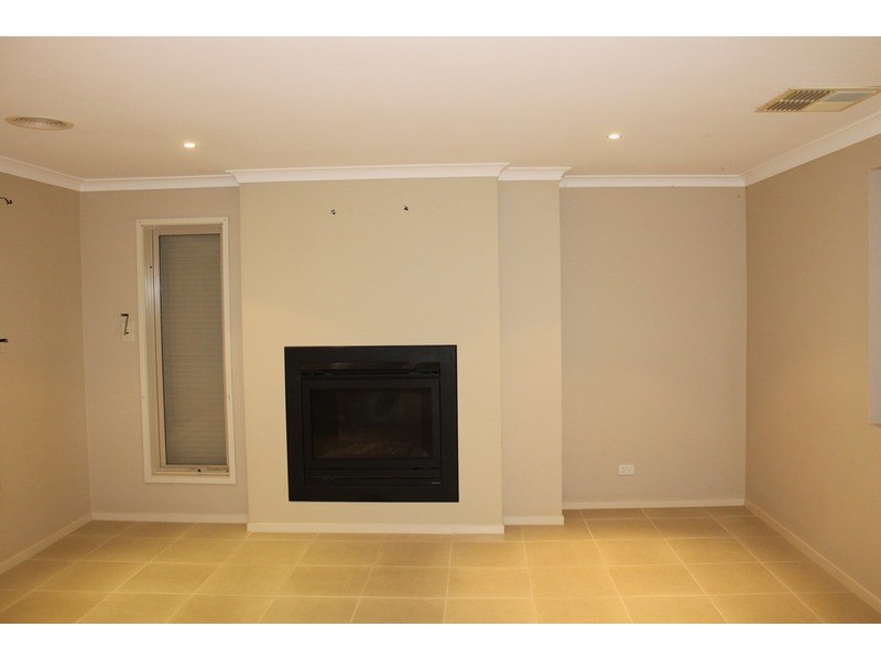 3 James Court, Bacchus Marsh VIC 3340