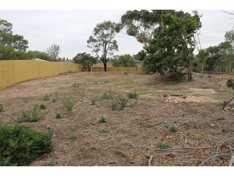 10 Hamilton Court, Bacchus Marsh VIC 3340