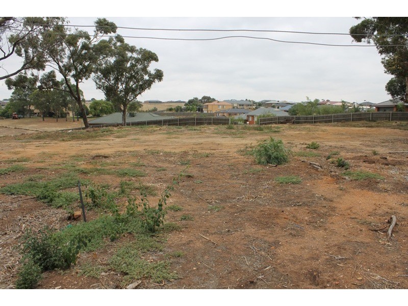 10 Hamilton Court, Bacchus Marsh VIC 3340