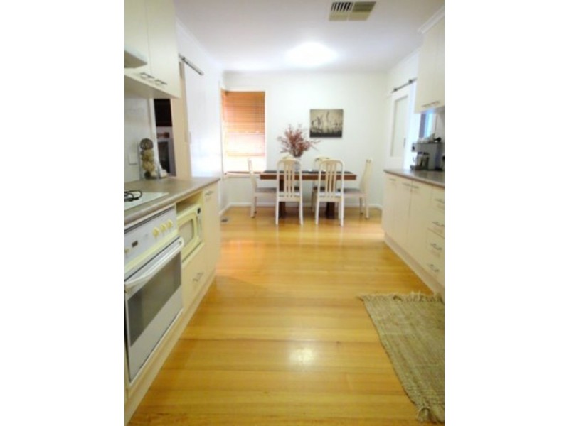 10 Holts Lane, Bacchus Marsh VIC 3340