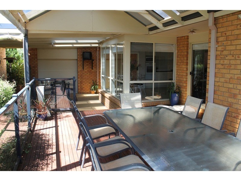 5 Hamilton Court, Bacchus Marsh VIC 3340