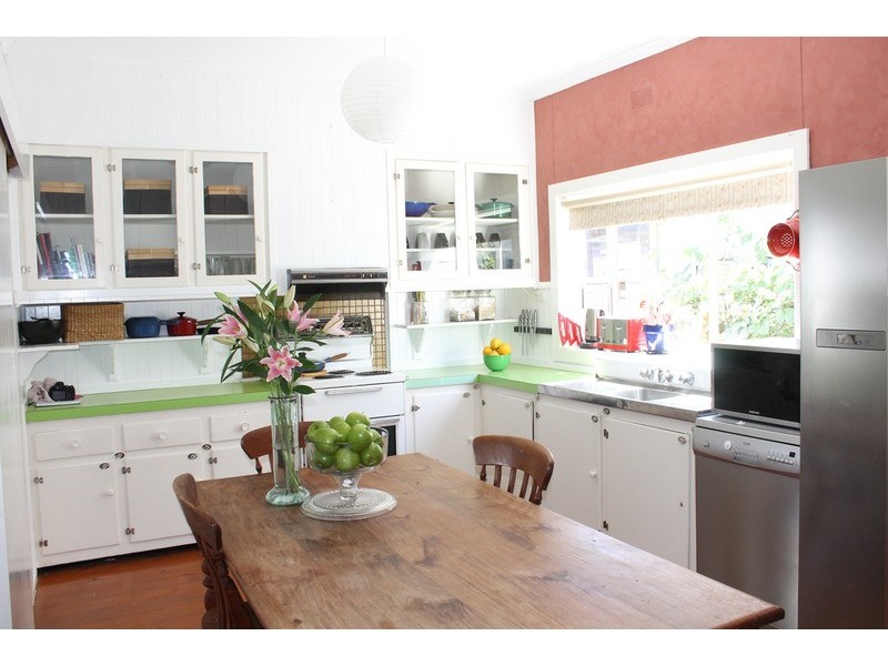 64 Gisborne Road, Bacchus Marsh VIC 3340