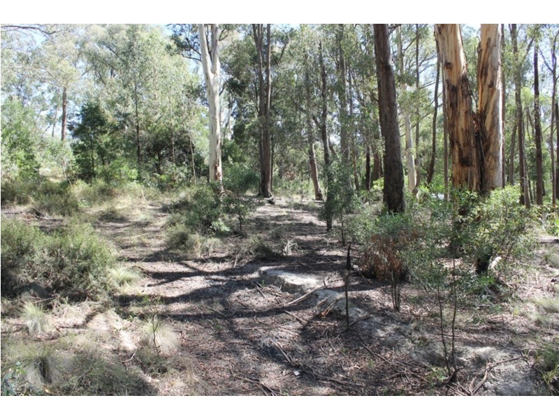 12 Cann Street, Blackwood VIC 3458