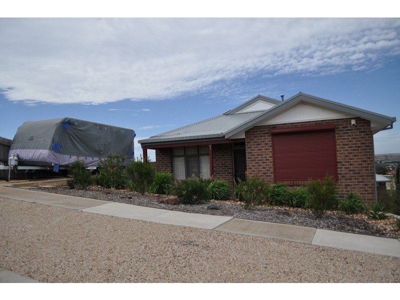 1/10 Fredrick Street, Bacchus Marsh VIC 3340