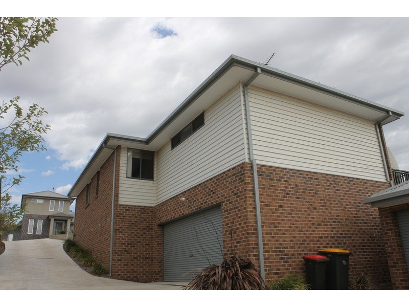 1/10 Fredrick Street, Bacchus Marsh VIC 3340