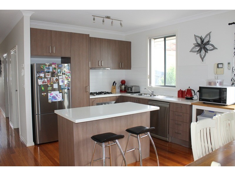 1/10 Fredrick Street, Bacchus Marsh VIC 3340