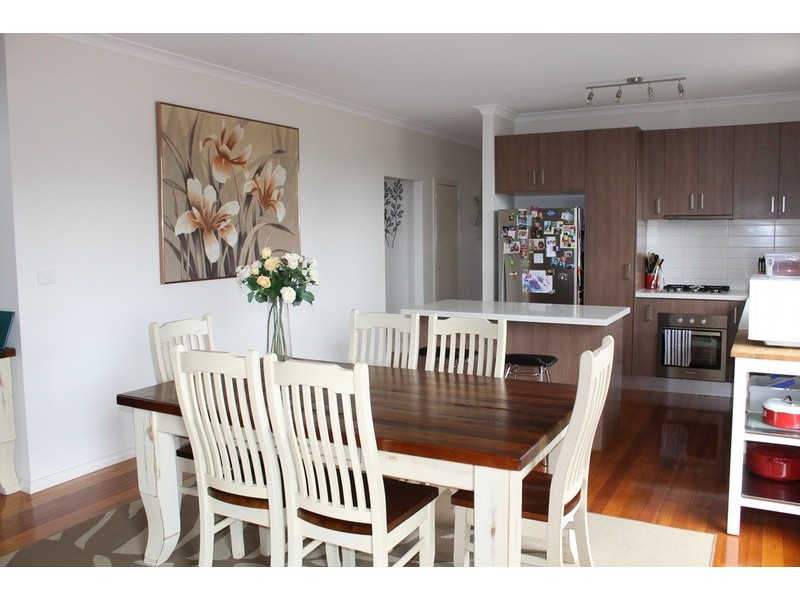 1/10 Fredrick Street, Bacchus Marsh VIC 3340