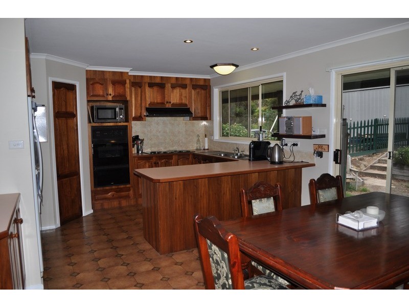 65 Acacia Avenue, Dales Creek VIC 3341