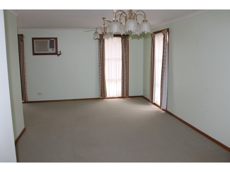 71 Shea  Street, Bacchus Marsh VIC 3340