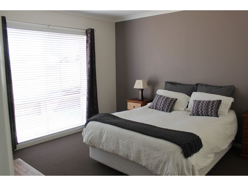 1 Fourth Mews, Maddingley VIC 3340