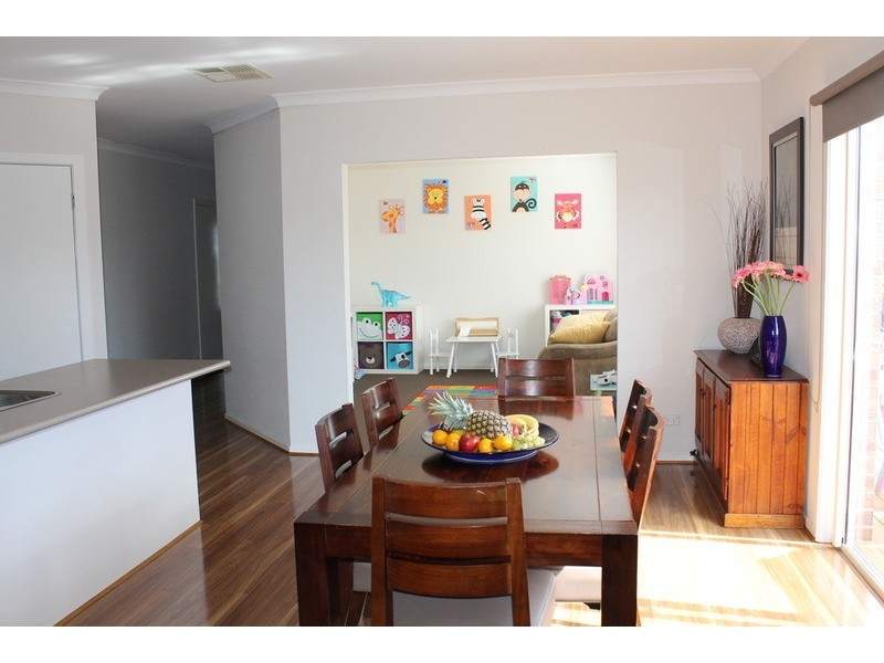 1 Fourth Mews, Maddingley VIC 3340