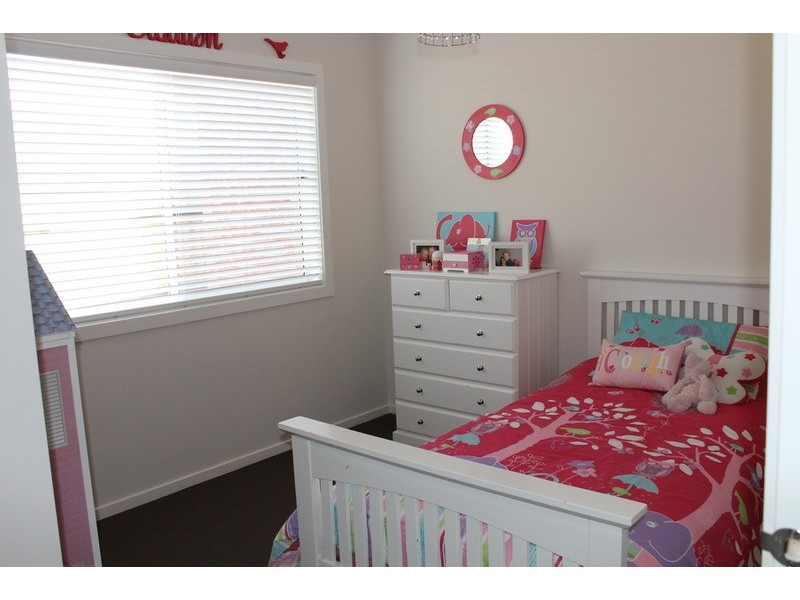 1 Fourth Mews, Maddingley VIC 3340