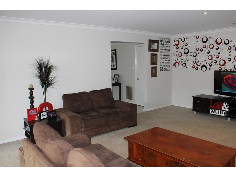 11 Sonny Close, Bacchus Marsh VIC 3340