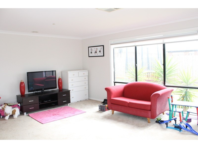 11 Sonny Close, Bacchus Marsh VIC 3340