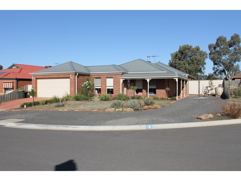 8 Hartley Court, Bacchus Marsh VIC 3340