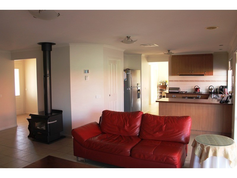 8 Hartley Court, Bacchus Marsh VIC 3340