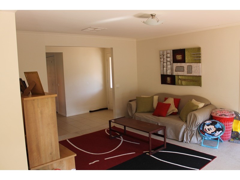 8 Hartley Court, Bacchus Marsh VIC 3340