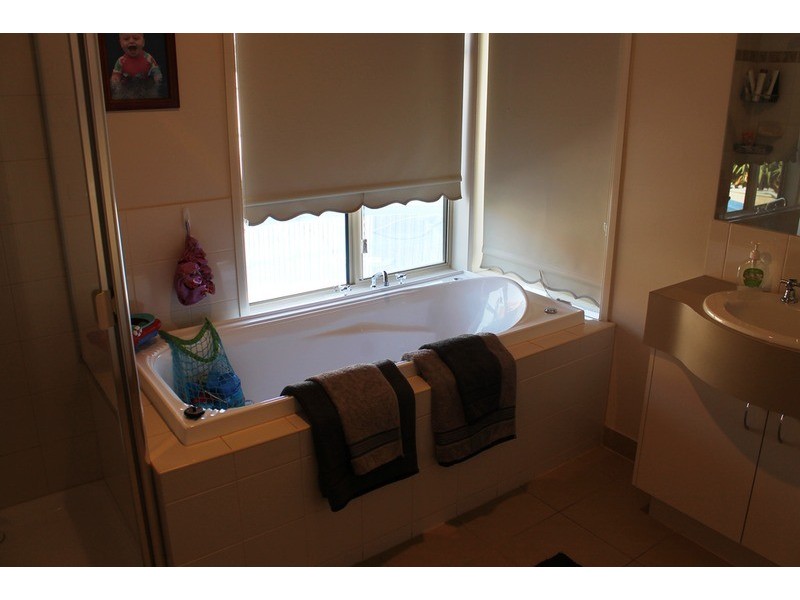 8 Hartley Court, Bacchus Marsh VIC 3340