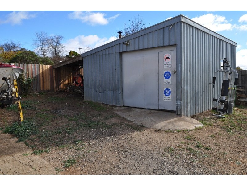 83 Gisborne Road, Bacchus Marsh VIC 3340
