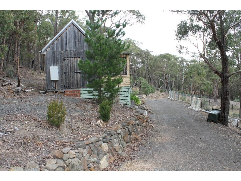 155 Shuter  Avenue, Greendale VIC 3341