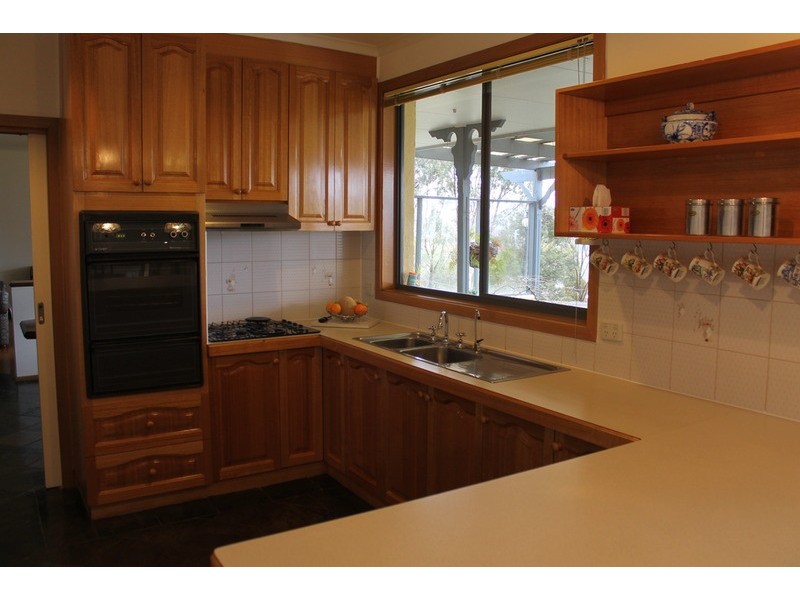 19 Banadell Avenue, Bacchus Marsh VIC 3340