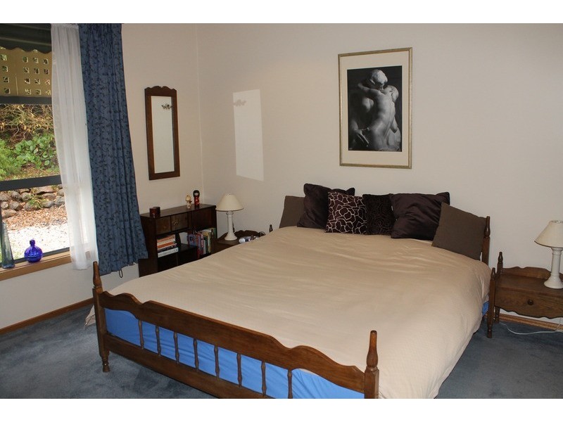 19 Banadell Avenue, Bacchus Marsh VIC 3340