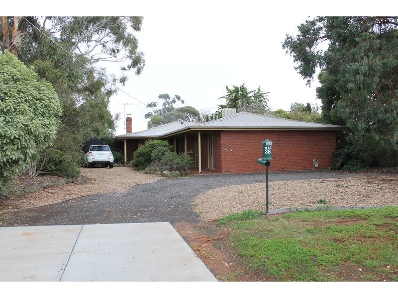 38 Victoria Street, Bacchus Marsh VIC 3340